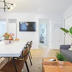 Vallecano Apartments By Olala Homes